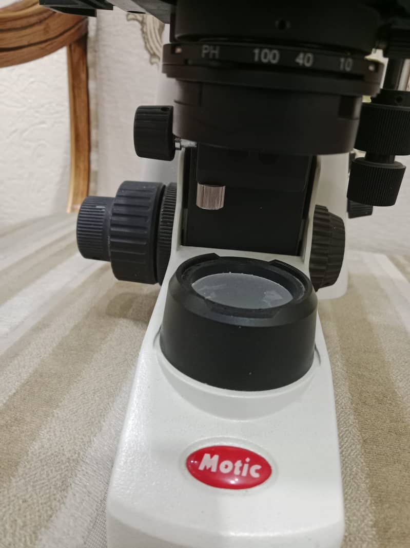 Microscope 1