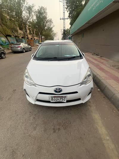 Toyota Aqua 2014