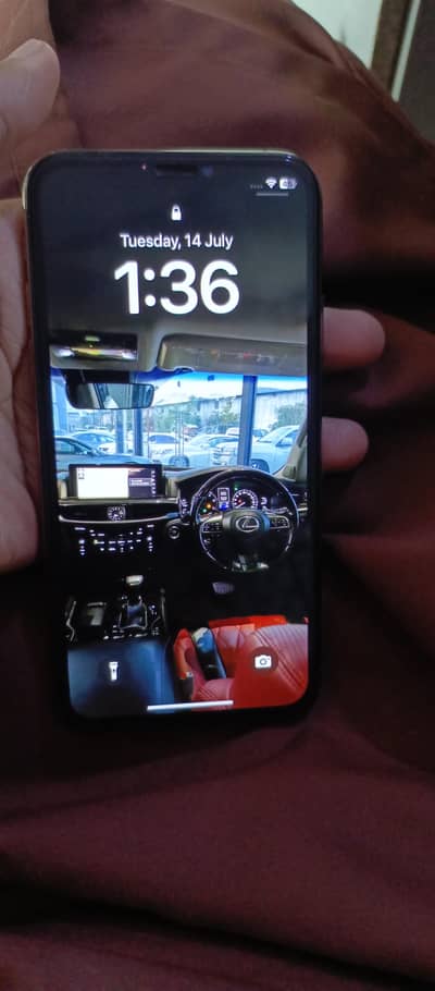 Apple iPhone XS