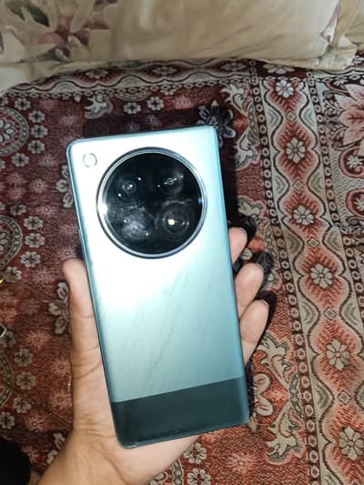 Infinix Zero 40