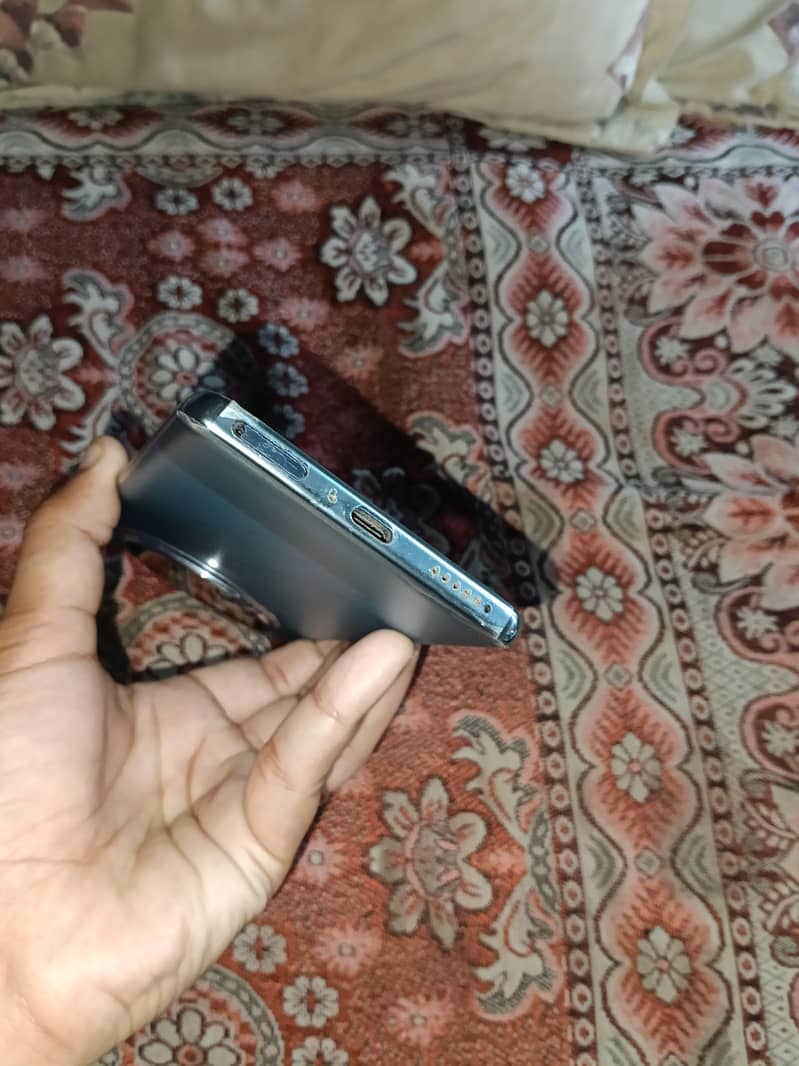 Infinix Zero 40 2