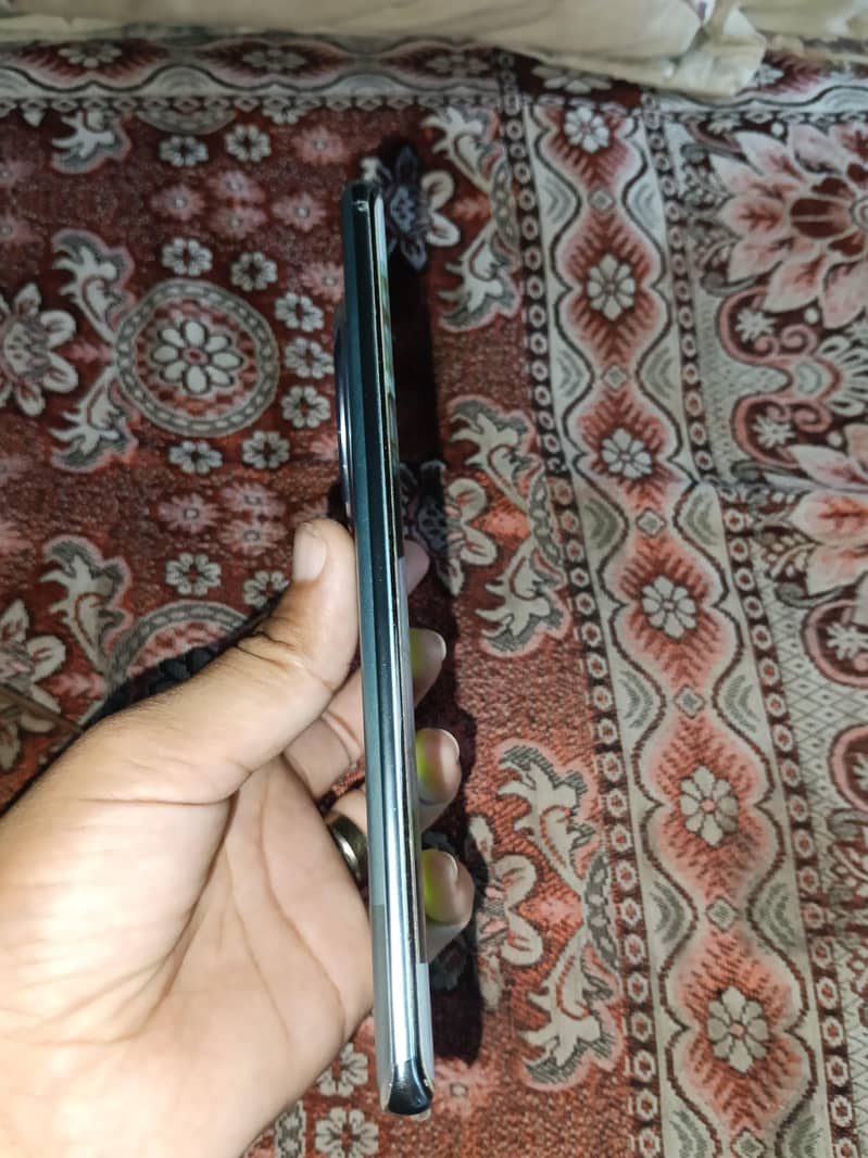 Infinix Zero 40 7