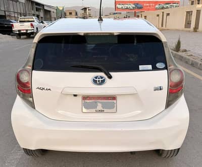 Toyota Aqua 2014/2018 key start total Genuin o3333886742