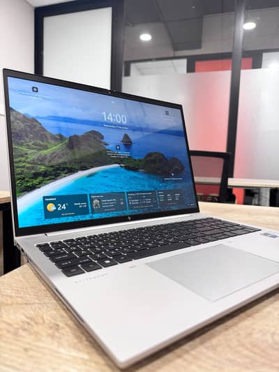 HP EliteBook 860 G9 i5 12th Gen 16GB DDR5 512GB SSD Laptop