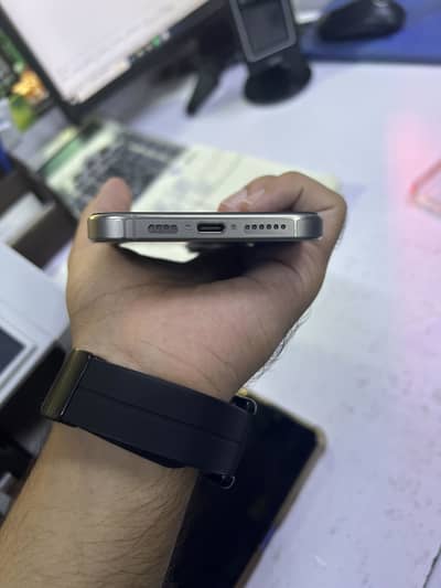 Apple iPhone 15 Pro Max