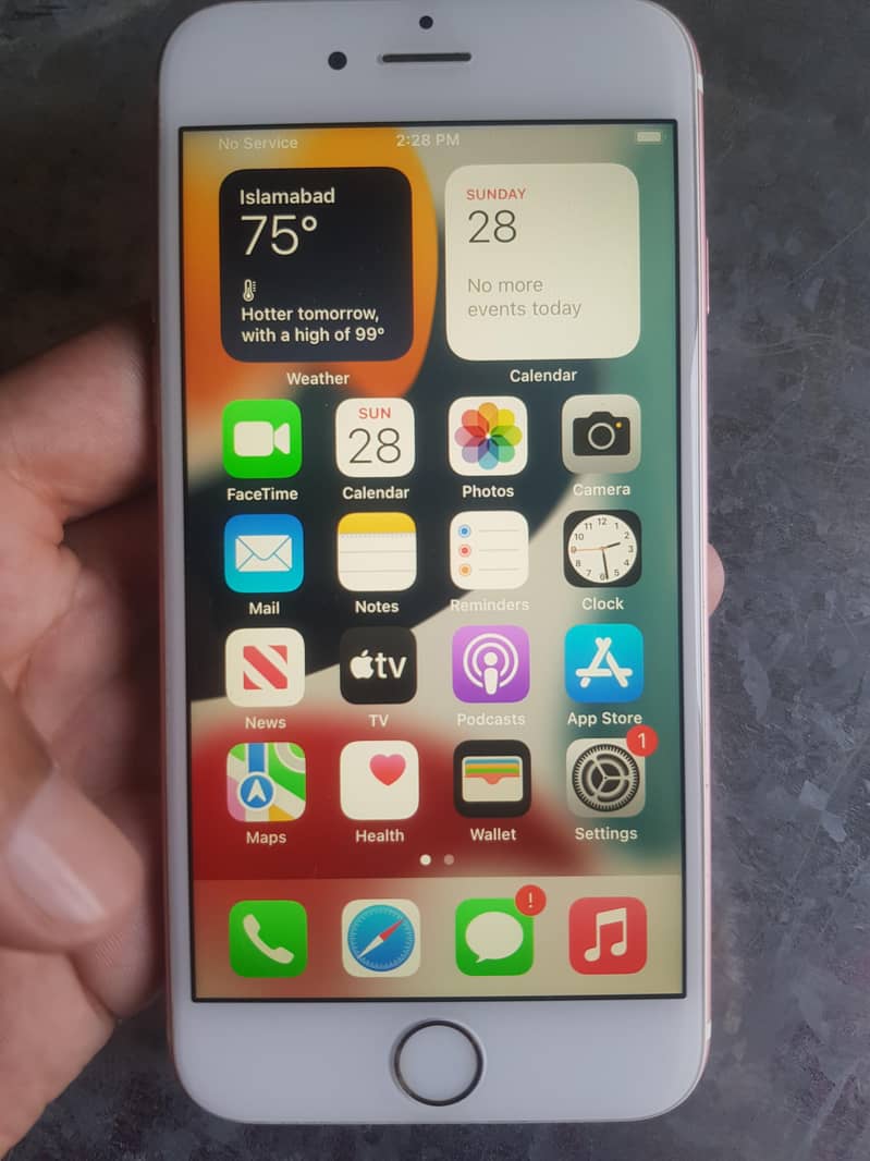 Apple iPhone 7 0