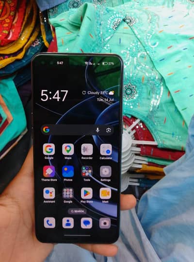 OPPO F17 Pro