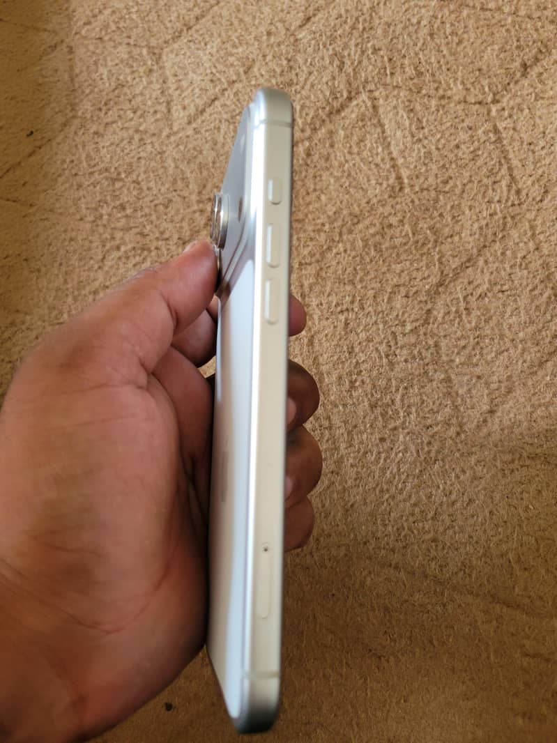 Apple iPhone 17 Pro Max 2