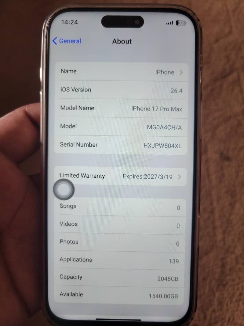 Apple iPhone 17 Pro Max 6