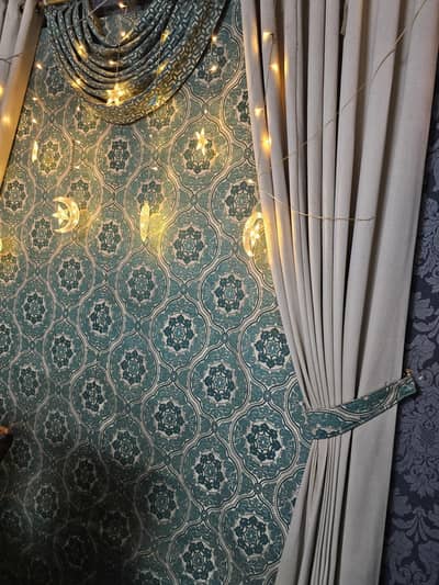 Full size fancy curtains , 4month hardly used