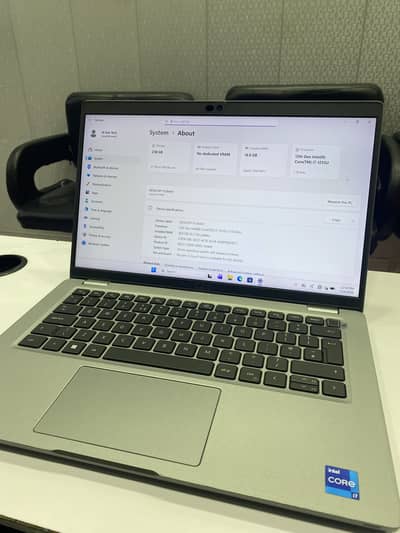 Dell Latitude 5430 | Core i7-12th gen | 16GB/256GB Nvme