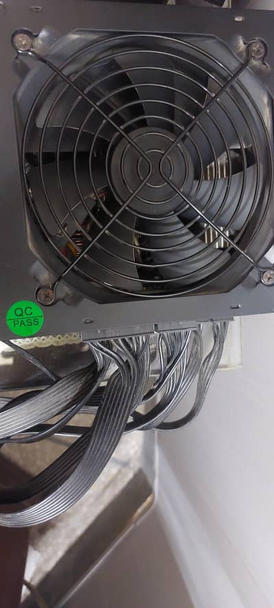 Thunder power supply 650watts gold series fully modular