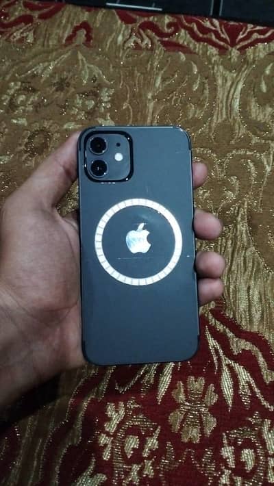 Apple iPhone 12
