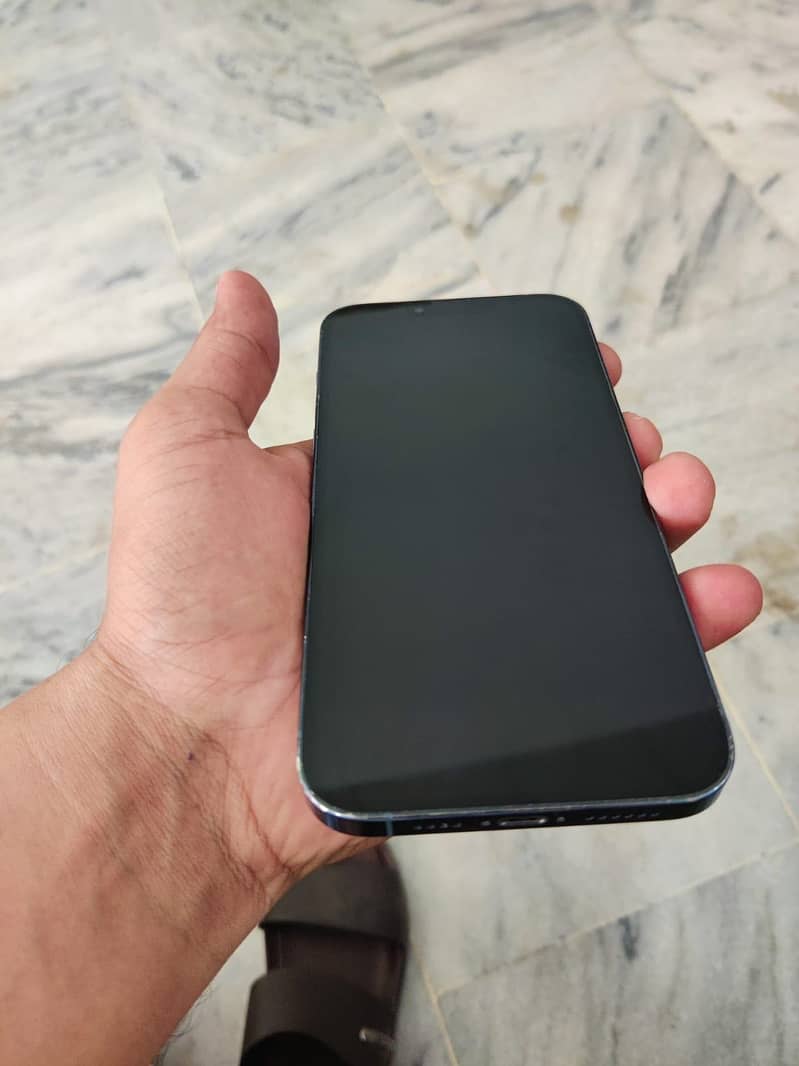 Apple iPhone 13 Pro Max 128GB PTA Approved 93% Battery Health 6