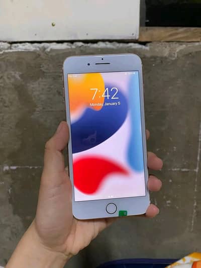 Iphone 7plus PTA approved 128GB My Whatsapp number 0309-37-13-771