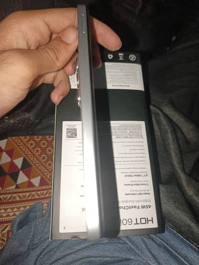 Infinix HOT60i