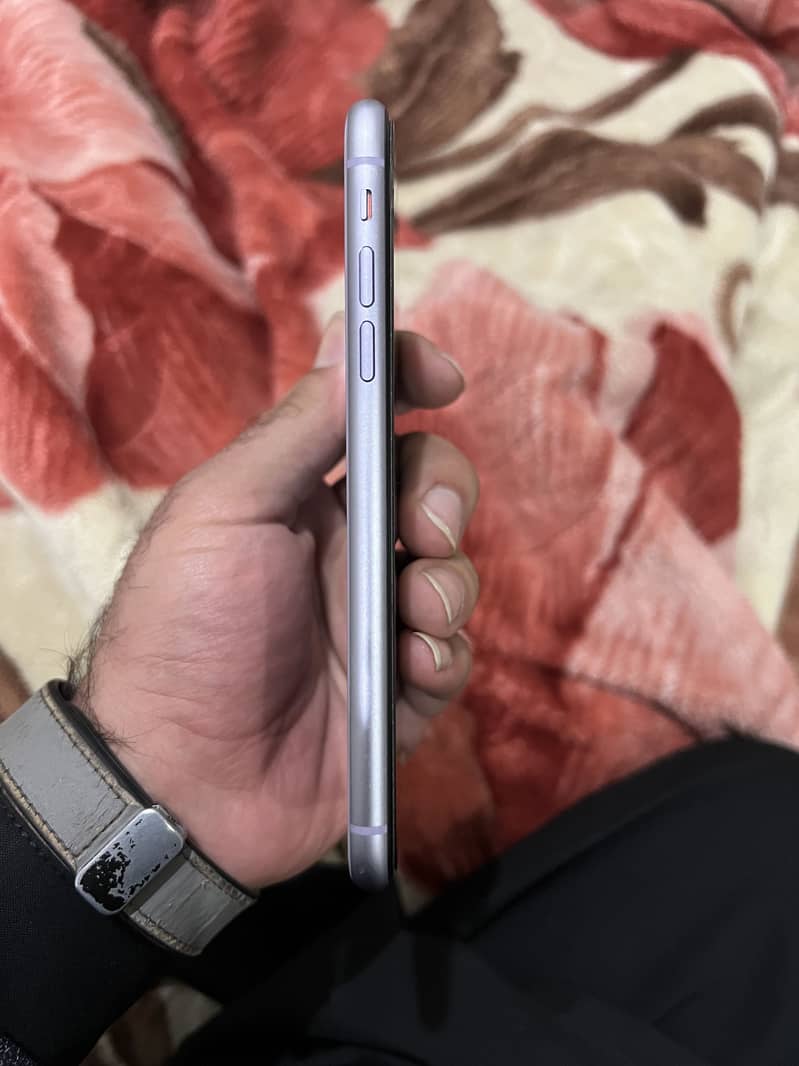 Apple iPhone 11 1