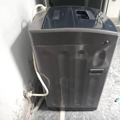 Haier 8 kg Fully Automatic Washing Machine - 8 Months Used