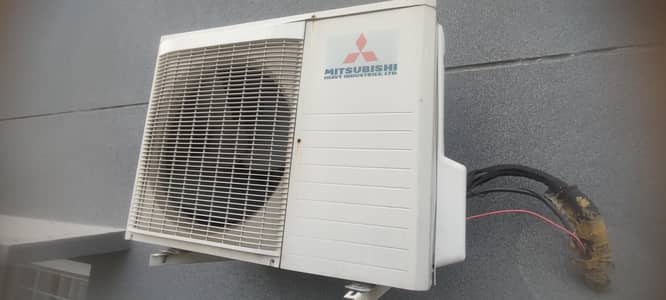 1.5 TON CAPACITY USED MITSUBISHI HEAVY DUTYA/C USED