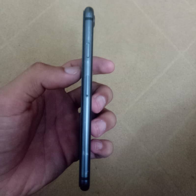 iphone 8 3