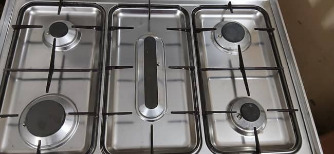Oven and burners