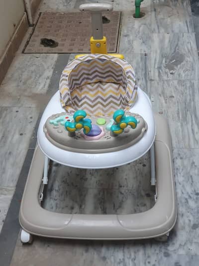 Imported baby walker (contact No:0333 9551888)