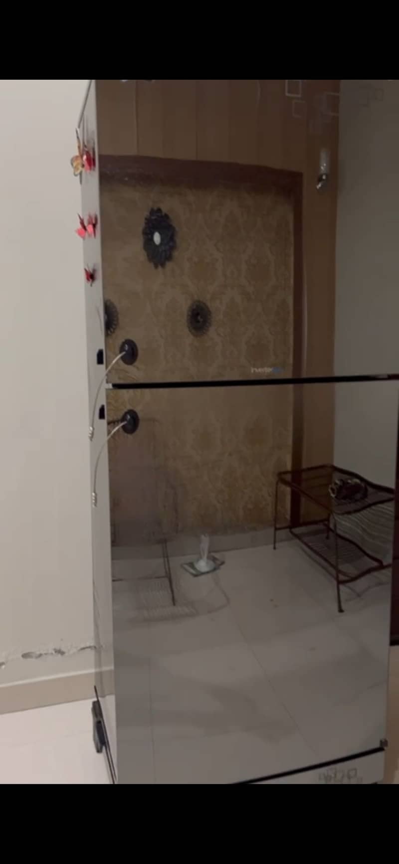 Refrigerator 1