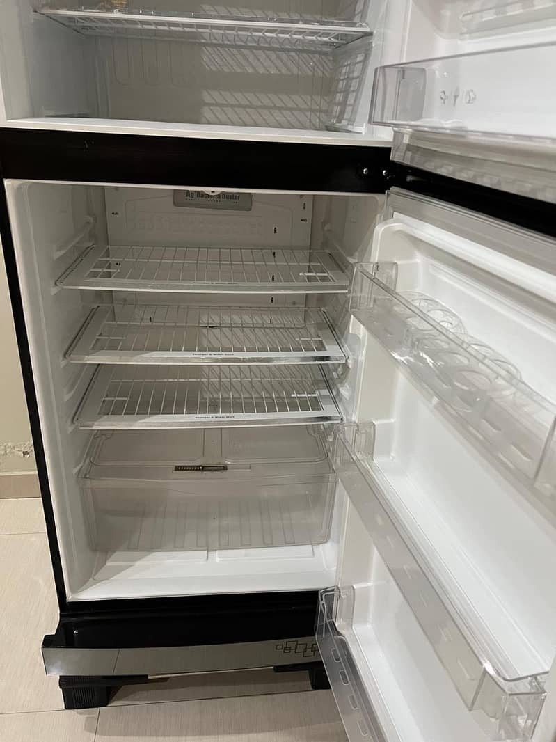 Refrigerator 5
