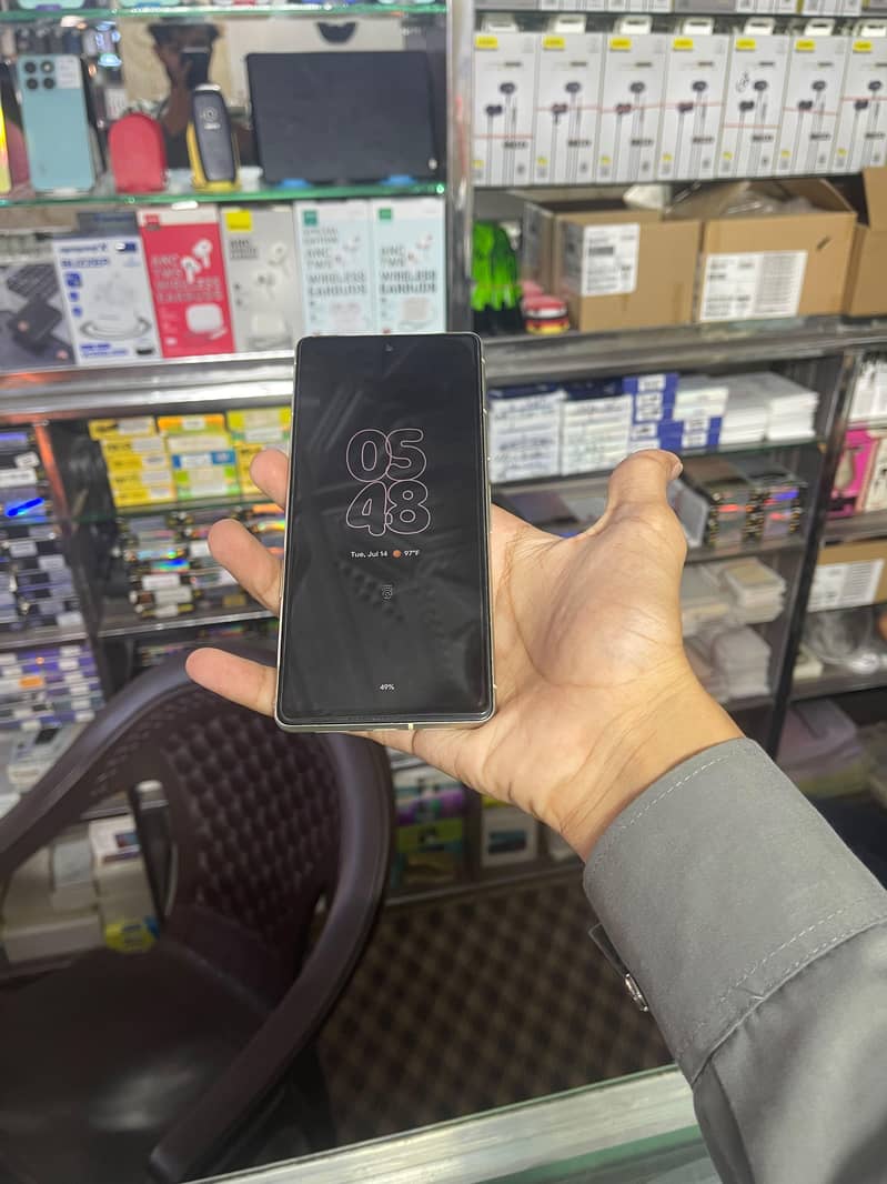 Google Pixel 7 6