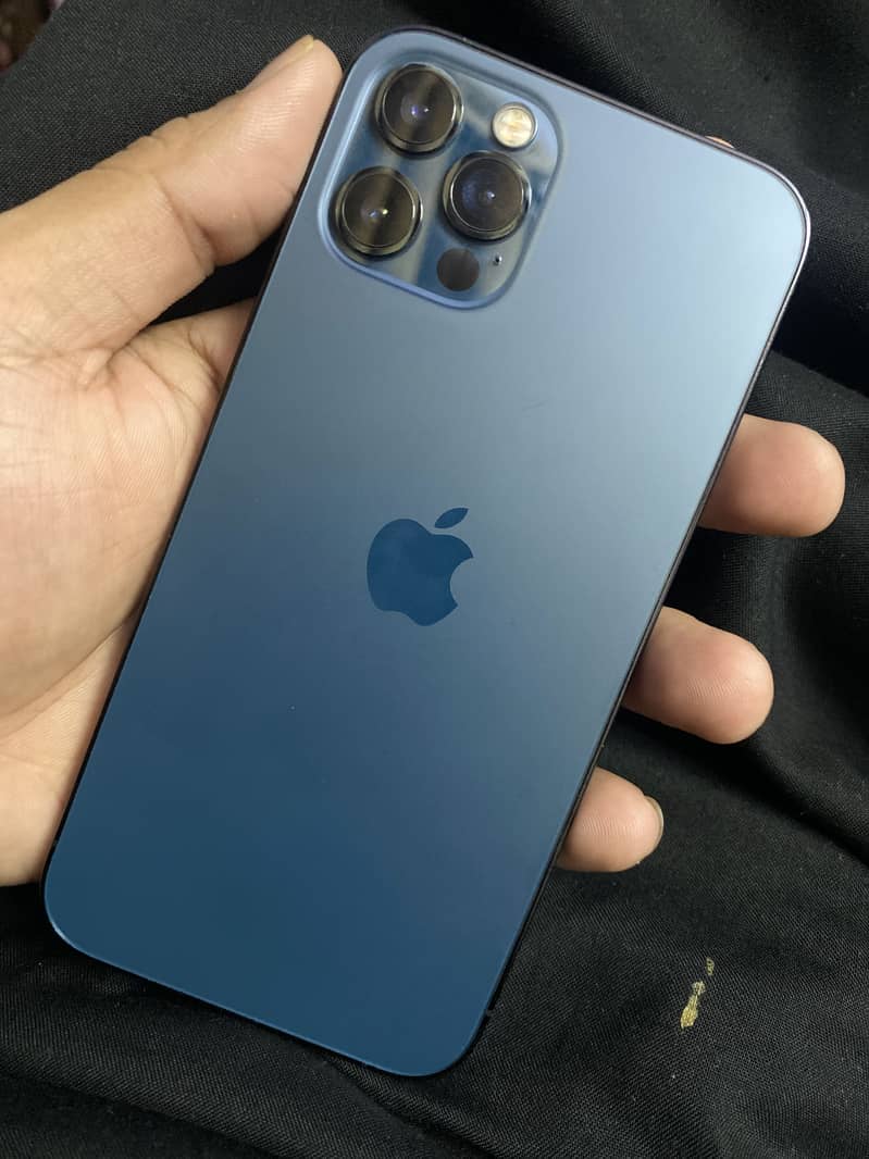 iphone 12 Pro 2