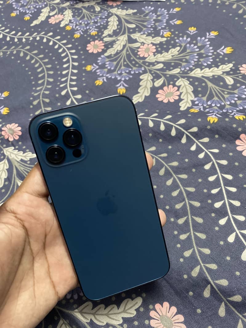 iphone 12 Pro 3