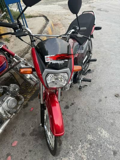Honda 70 Dream almost new for sale
