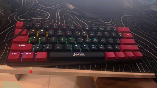 FULLY MACHINICAL RGB GAMING KEYBOARD WITH 12 DIFFERENT RGB LIGHTS
