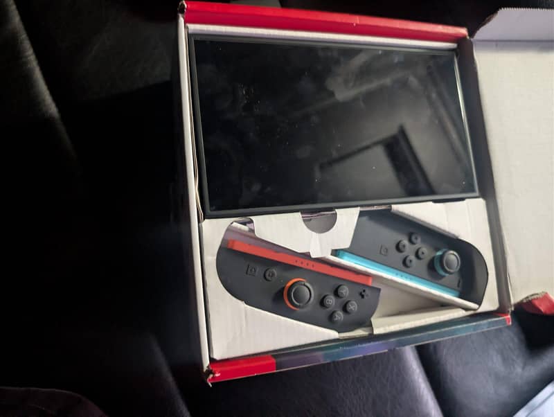 Nintendo switch 2 4