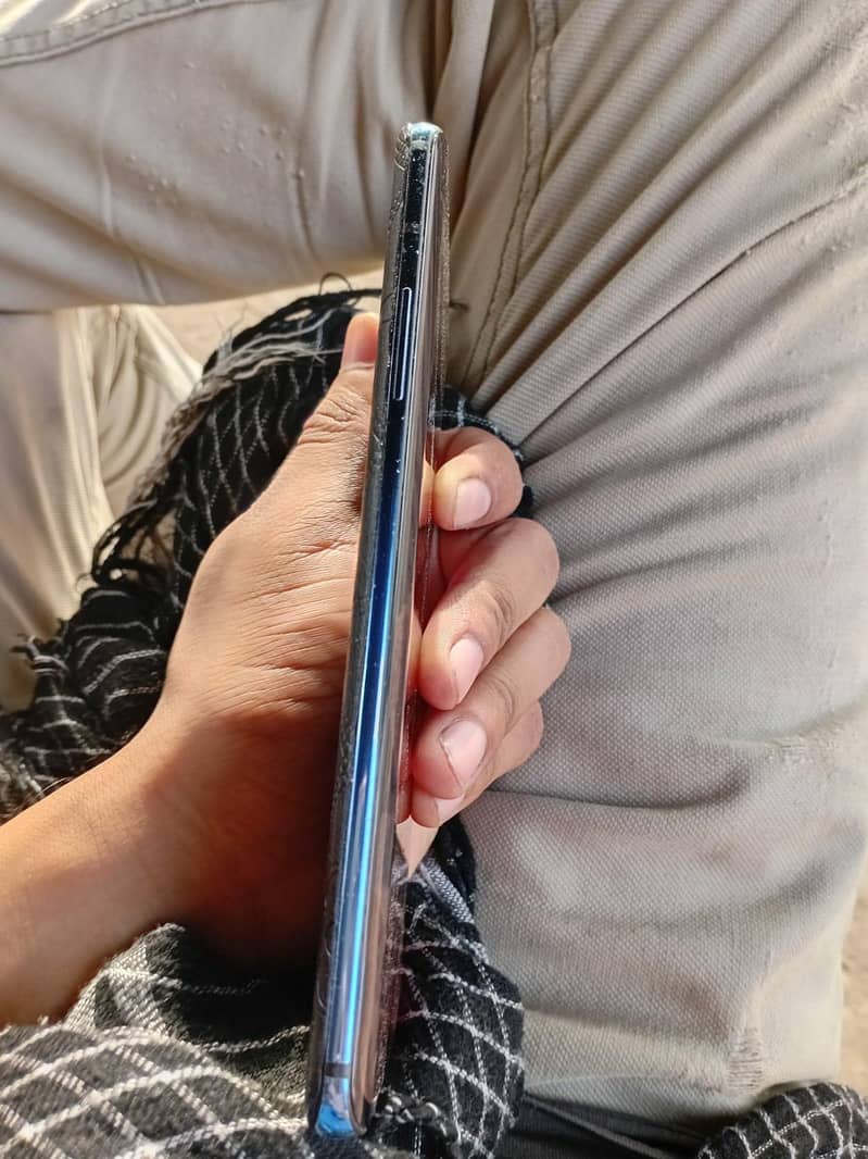 One Plus 7 Pro 1