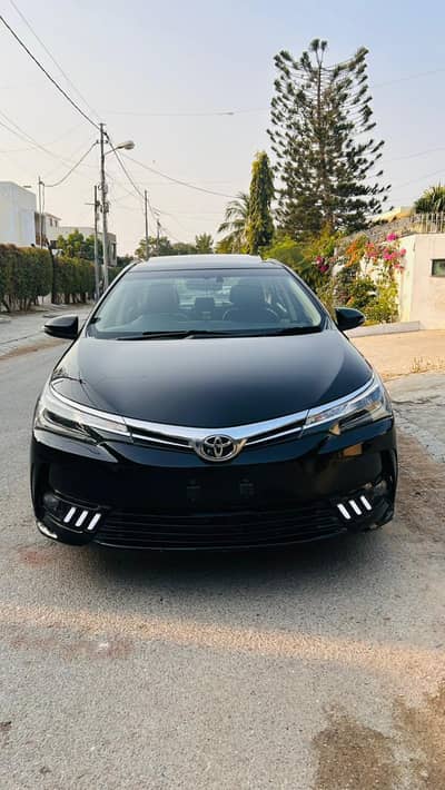 Toyota Corolla Altis Grande X CVT-i 1.8