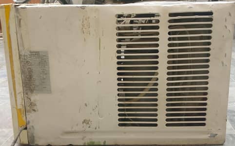 1 Ton Window AC working condition All ok