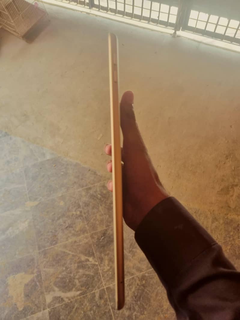 iPad 5th gen 4