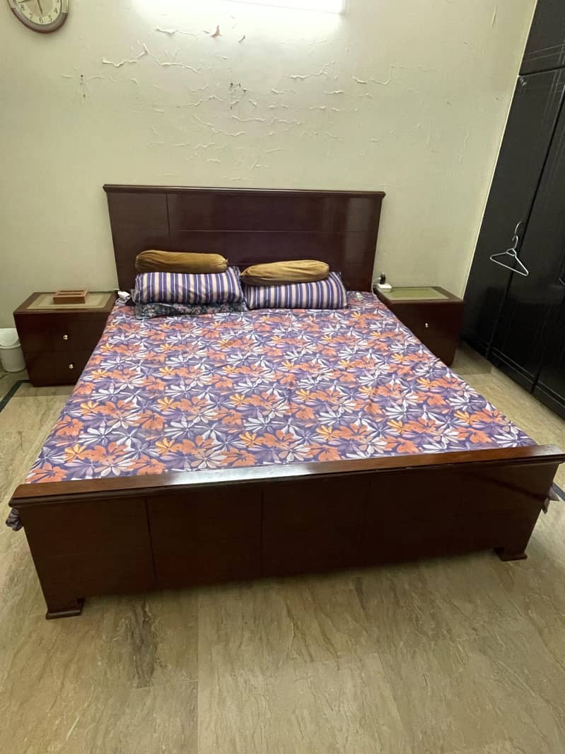 King Size Complete Bed Set 0