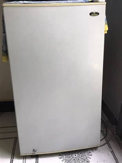 Dawlance Mini Fridge