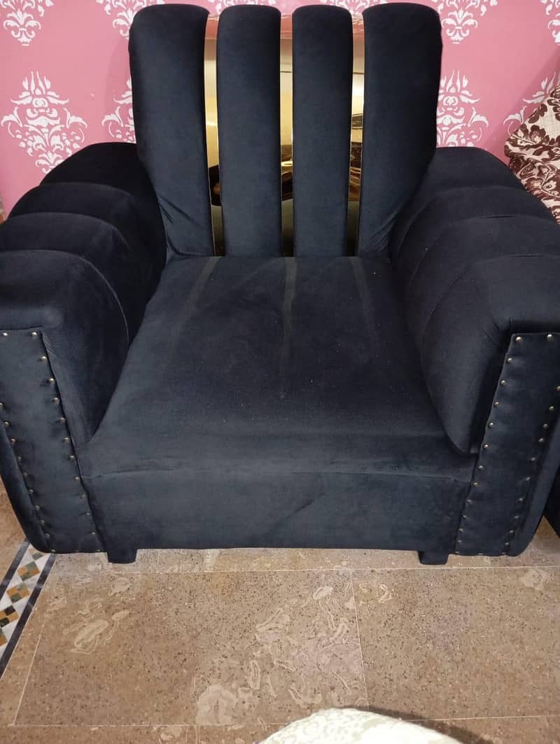 sofa set 3 pics 1