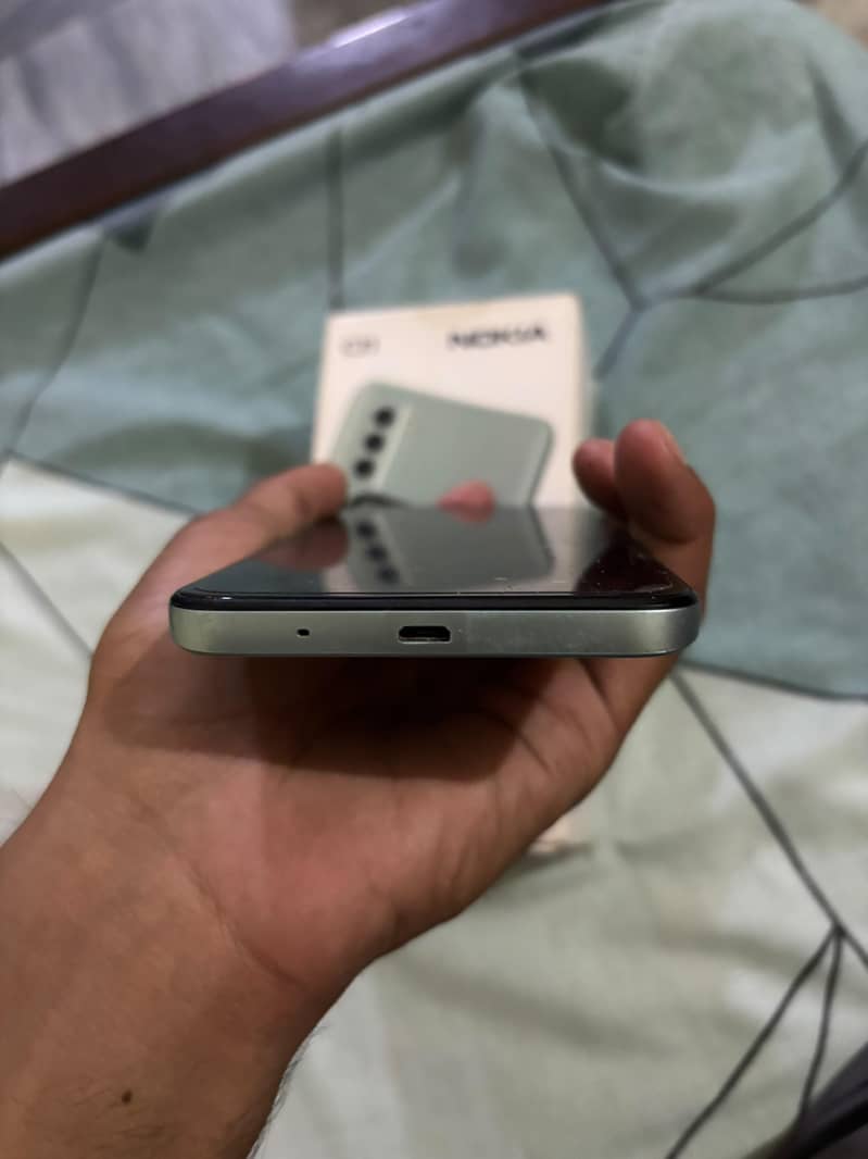Nokia C31 7