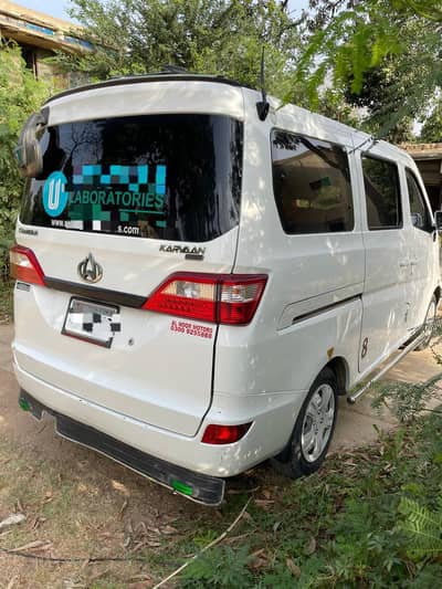 Changan Karvaan Plus | Nov 2021 | B2B Genuine | New Tyres & Seat Cover