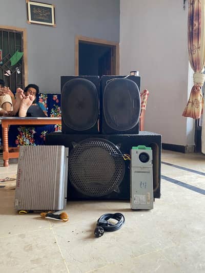 COMPLETE AUDIO  SETUP FOR SALE.