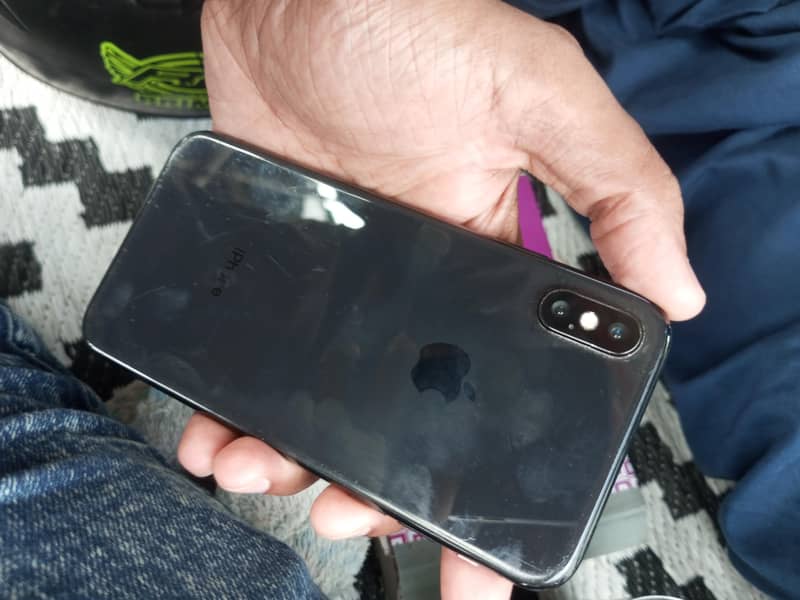 Apple iPhone X 0