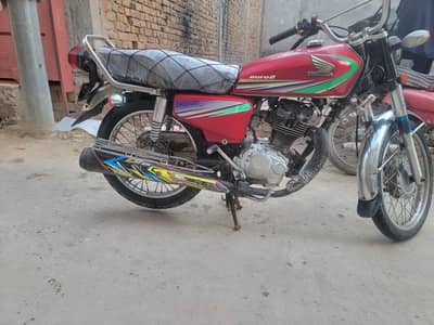honda 125 2012 model and 2009 model