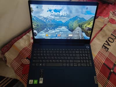 Lenovo core i5 10-Generation Lush condition
