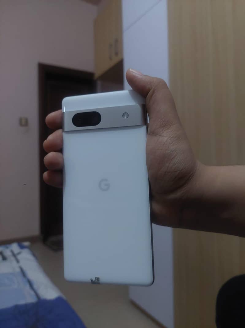 Google Pixel 7a 1