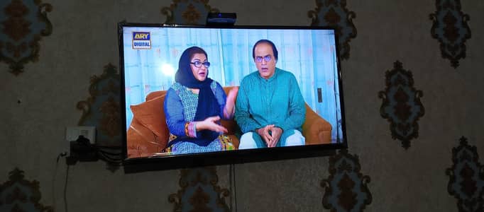 Led 32inch+internet device