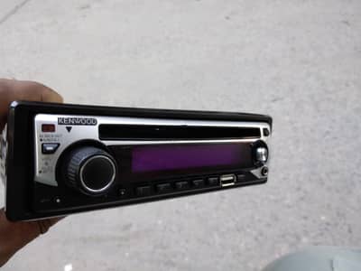 Kenwood  Geniun mp3 player usb/BT/fm condition 10/10